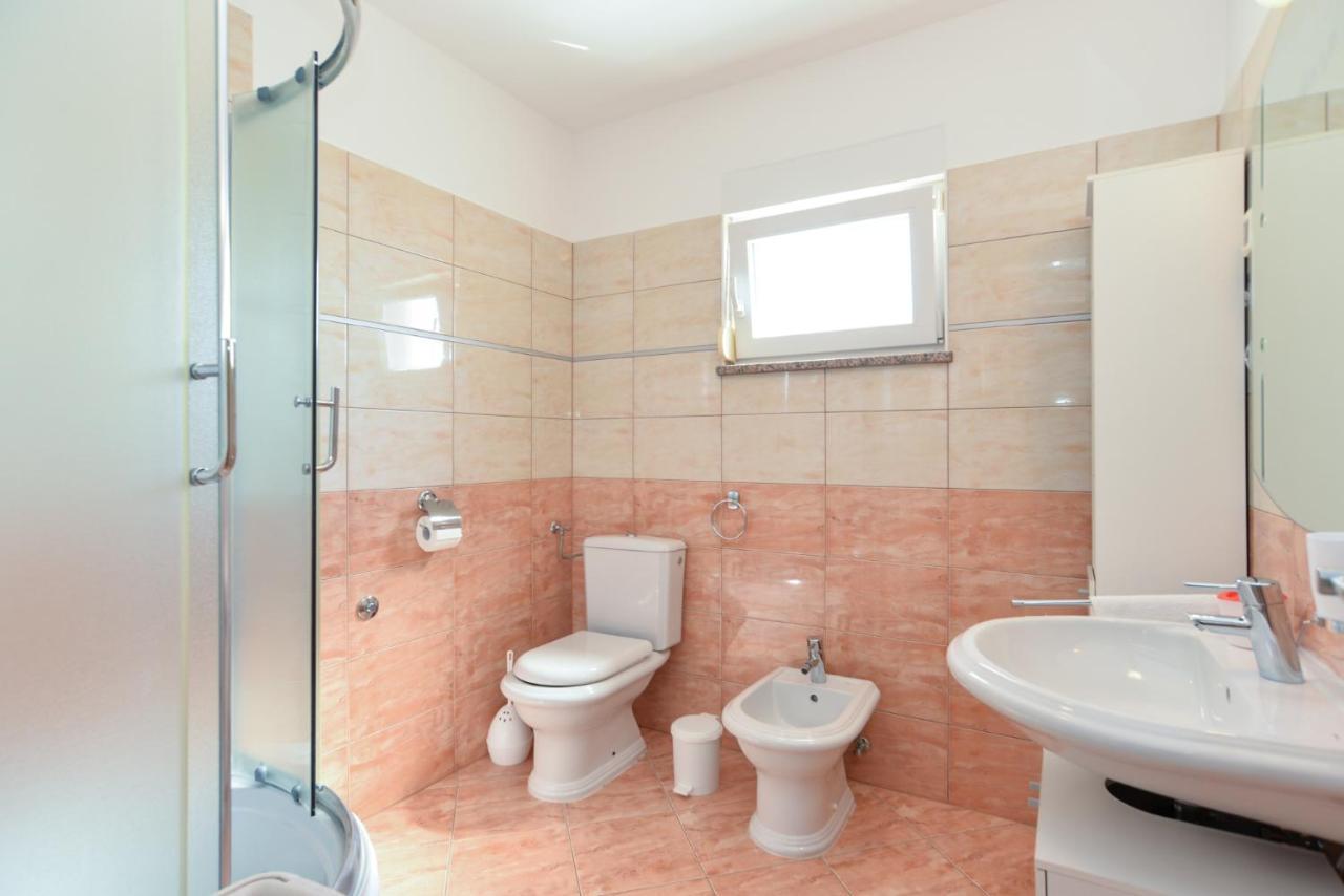 Apartment Patricia 1756 Pula Bagian luar foto