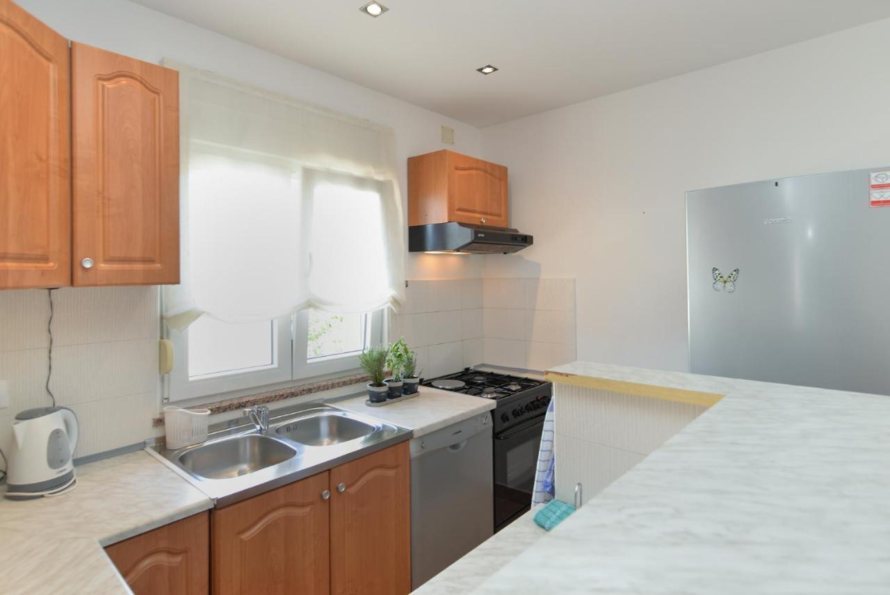 Apartment Patricia 1756 Pula Bagian luar foto