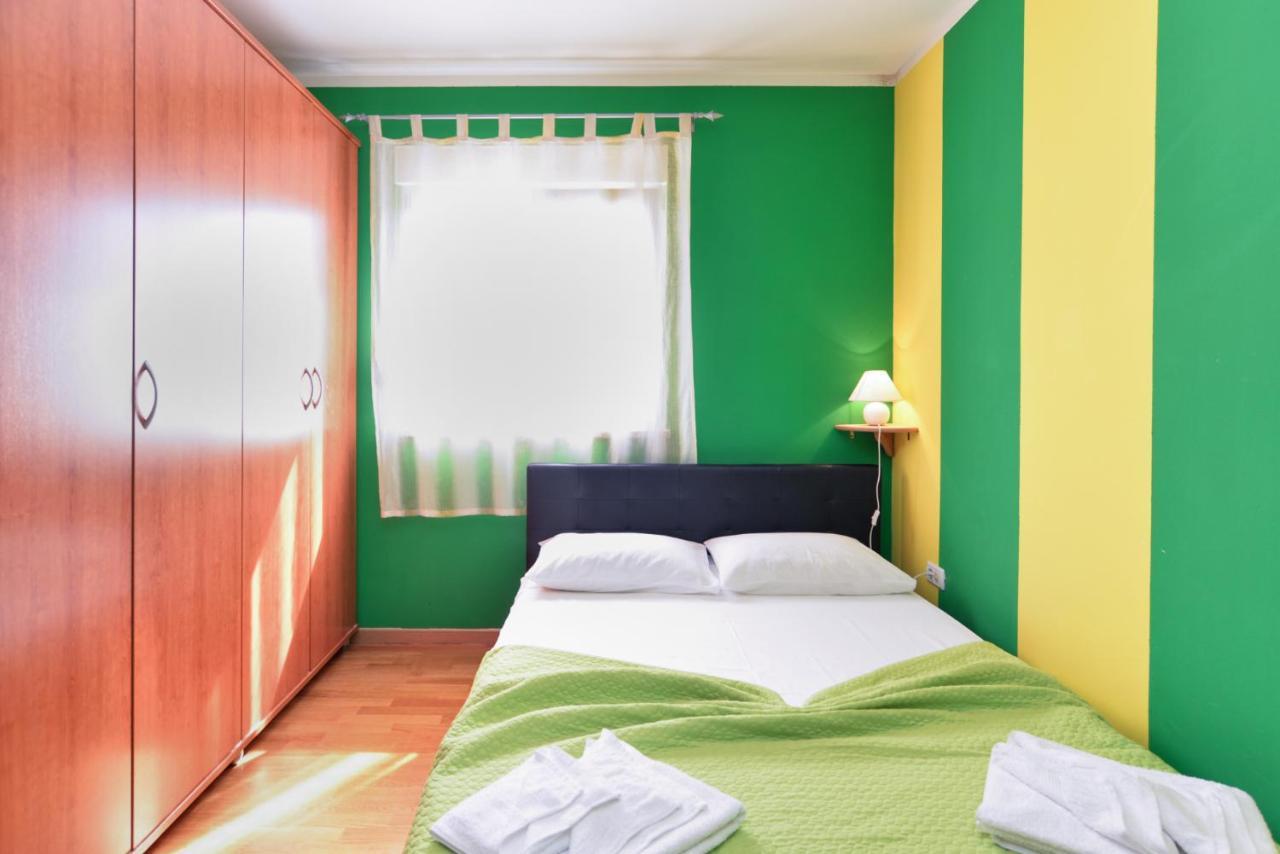 Apartment Patricia 1756 Pula Bagian luar foto